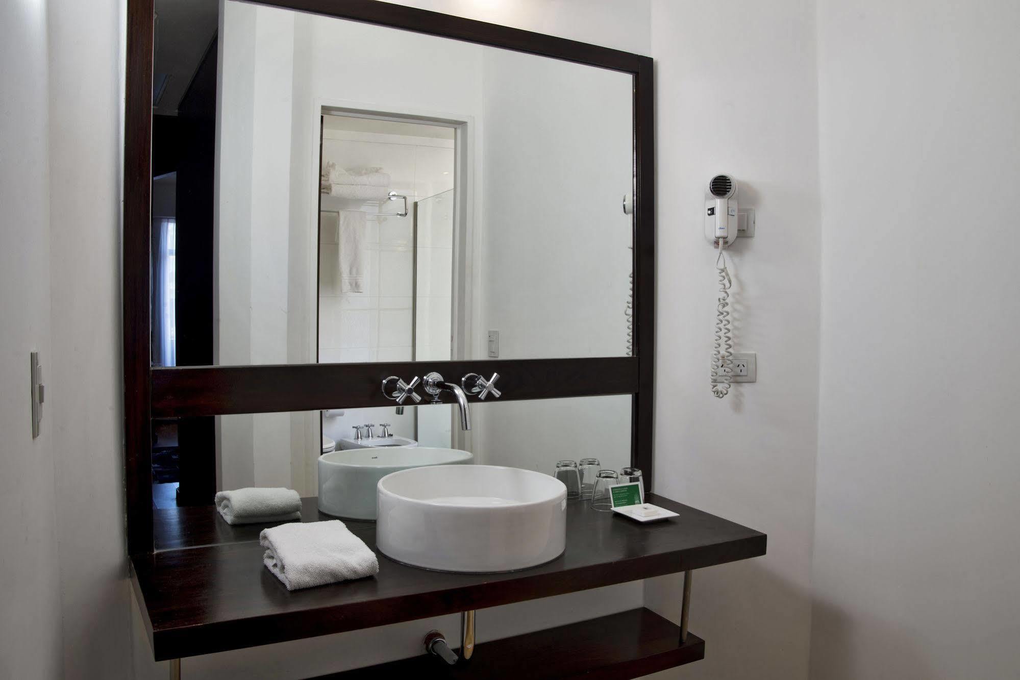 Moreno Hotel Buenos Aires By Tay Hotels מראה חיצוני תמונה