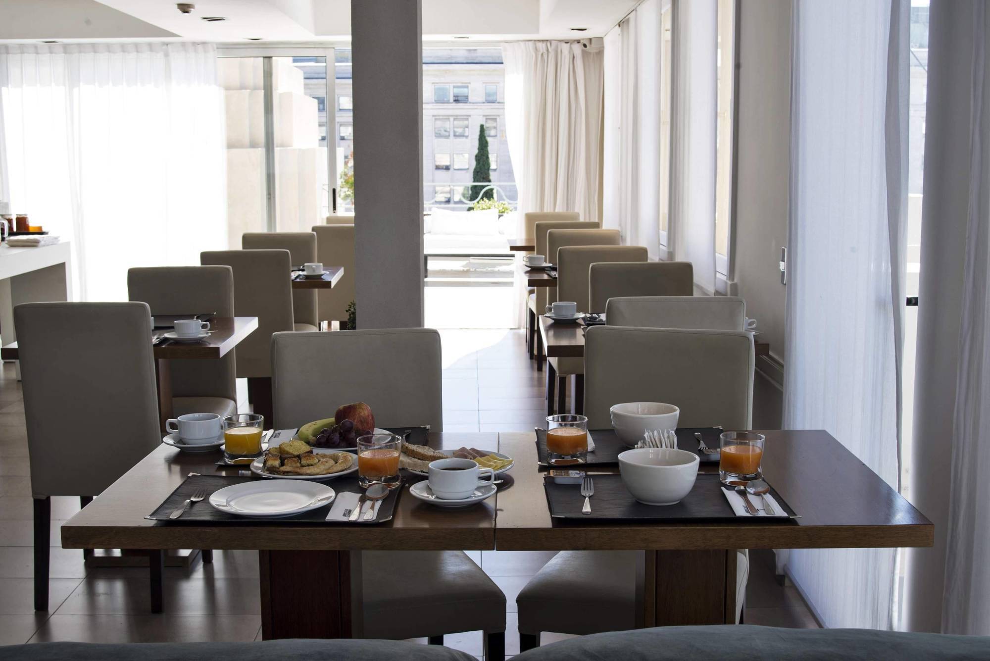 Moreno Hotel Buenos Aires By Tay Hotels מראה חיצוני תמונה